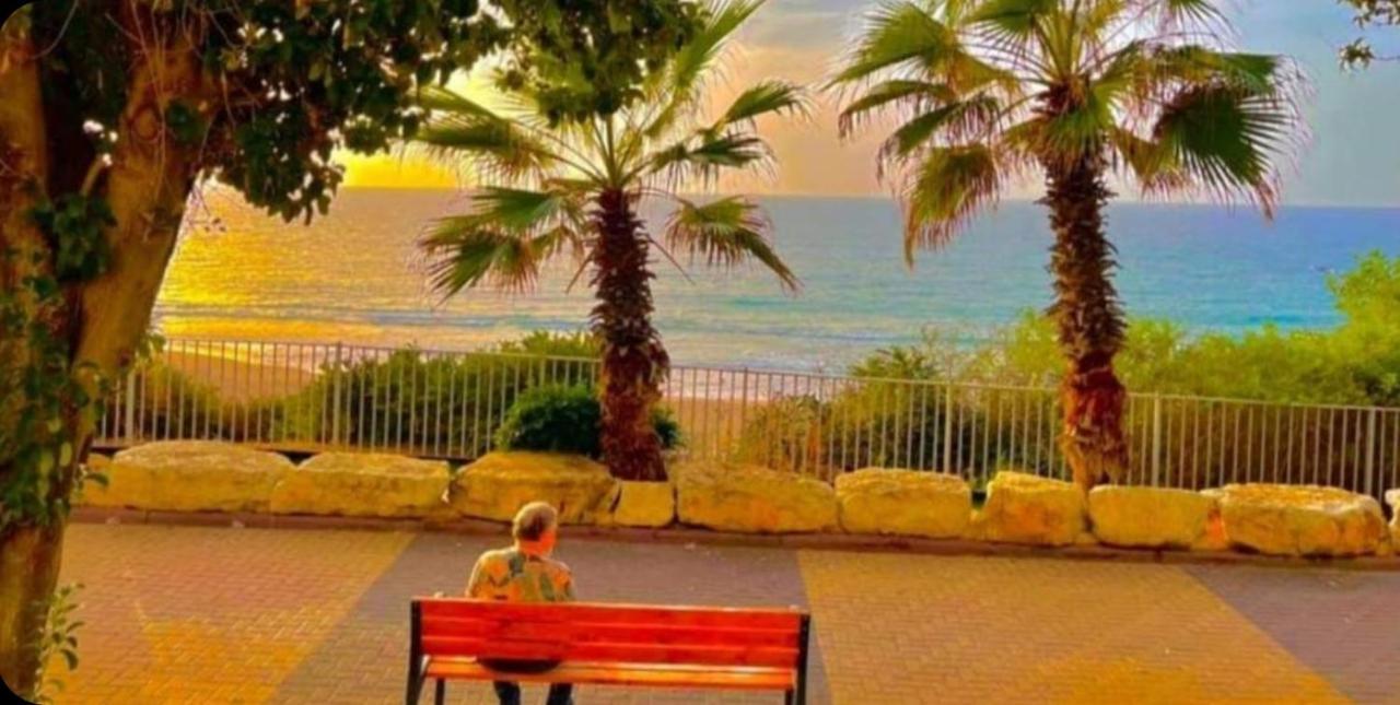 7 Hotel Apartment Short Time Tlv Bat Yam Exterior photo