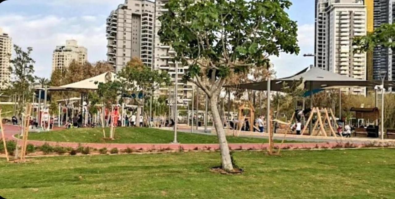 7 Hotel Apartment Short Time Tlv Bat Yam Exterior photo